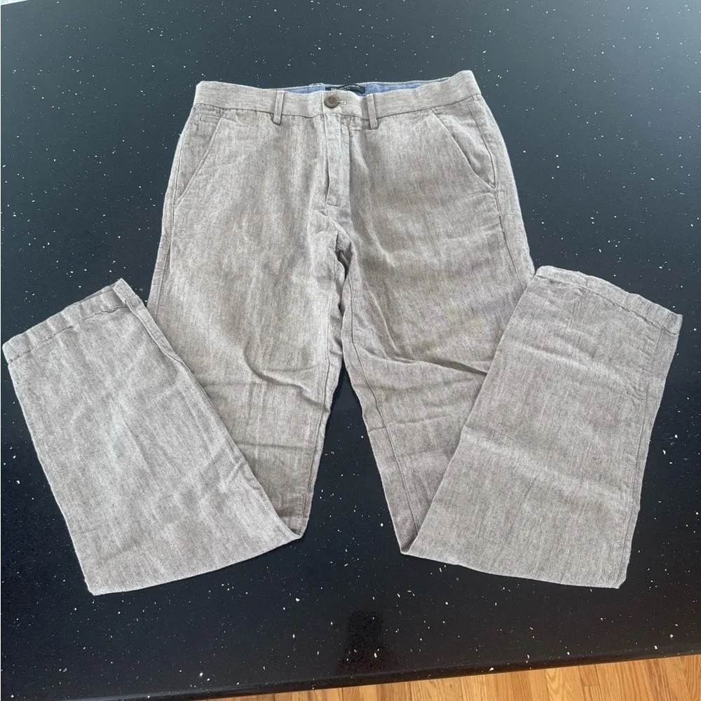 Banana Republic Men's Gray Aiden Fit Dress Pants